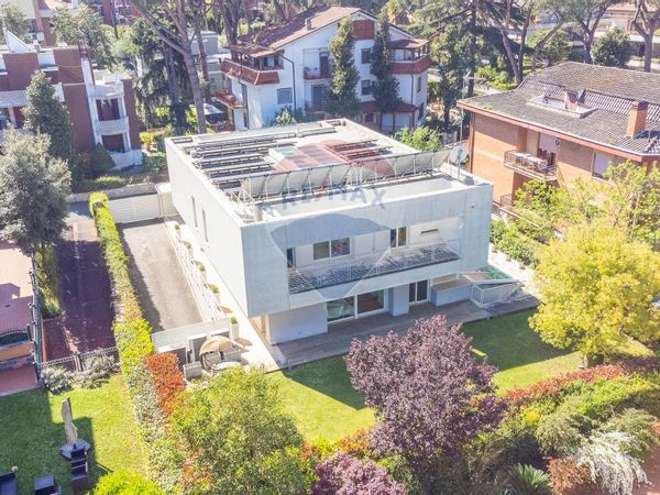 Villa singola Parco di Torre Gaia, Roma, RM Vendita