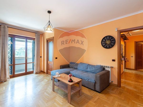 Appartamento Canneto, Fara in Sabina, RI Vendita