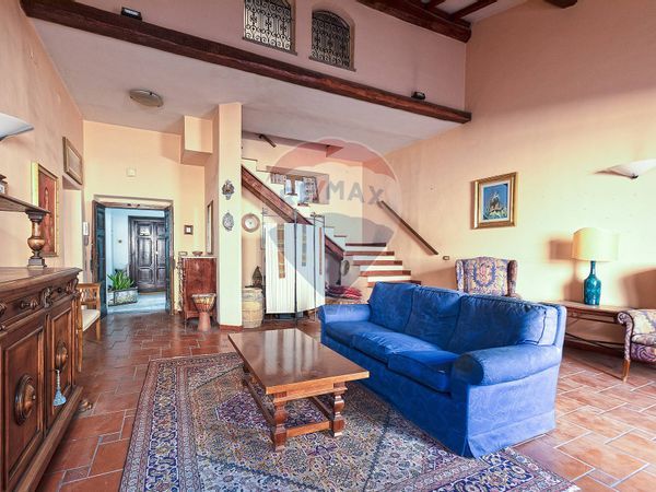 Appartamento Centro Storico, Viterbo, VT Vendita