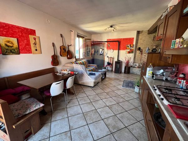 Appartamento Calcinatello, Calcinato, BS Vendita