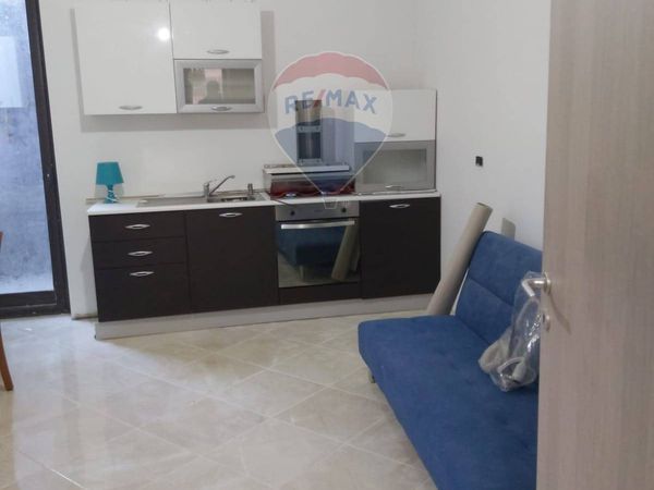 Casa Semindipendente Valverde, CT Vendita