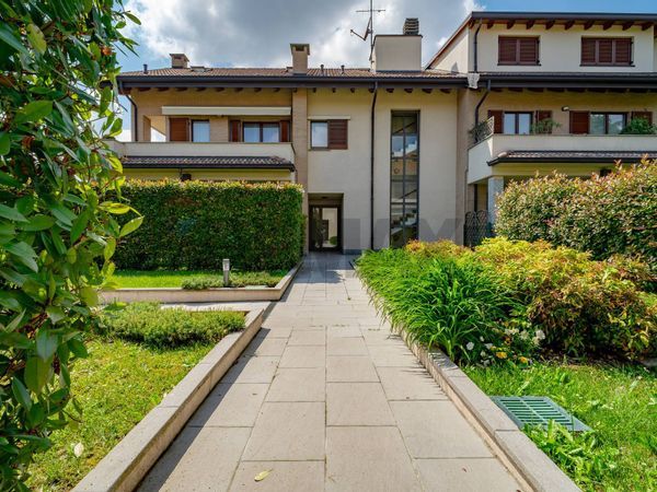 Appartamento Seregno, MB Vendita