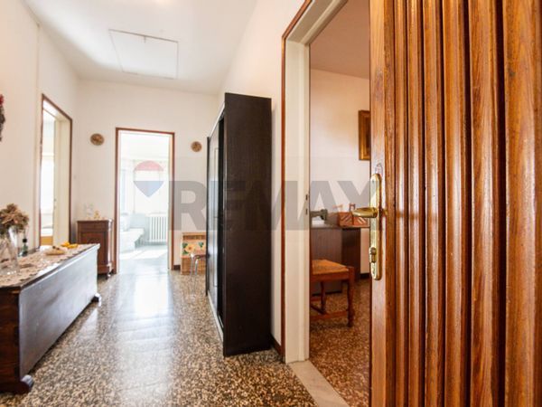 Porzione di casa Lagrimone, Tizzano Val Parma, PR Vendita