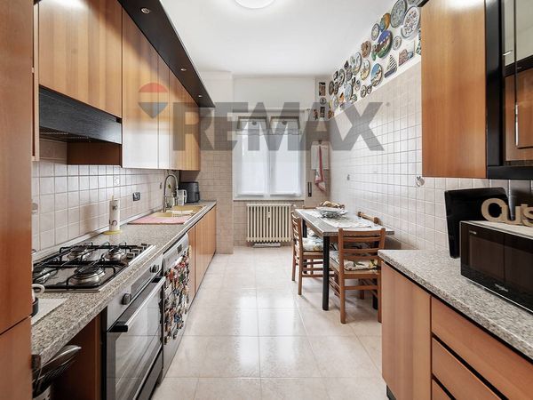 Appartamento Zona Cologno Centro, Cologno Monzese, MI Vendita - Foto 4