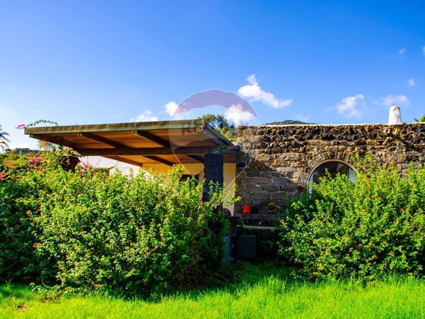 Villa singola Pantelleria, TP Vendita