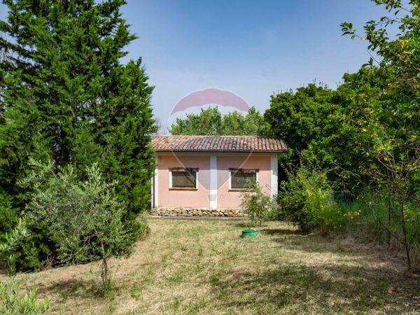 Cascina/Casale Cupramontana, AN Vendita