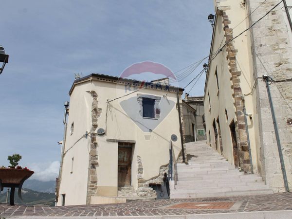 Porzione di casa Altino, CH Vendita