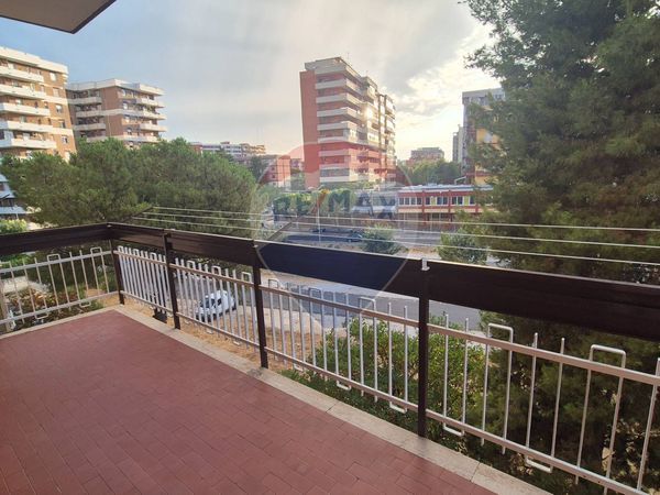 Appartamento Poggiofranco, Bari, BA Affitto
