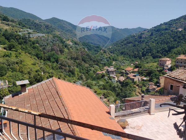 Appartamento Ceriana, IM Vendita