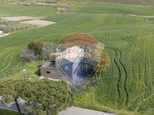 Casa Indipendente Montalfano, Cupello, CH Vendita