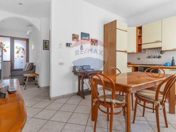 Casa Semindipendente Zona San Carlo, Rho, MI Vendita - Foto 2