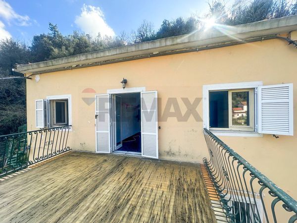 Casa Indipendente Montemoro, Savona, SV Vendita