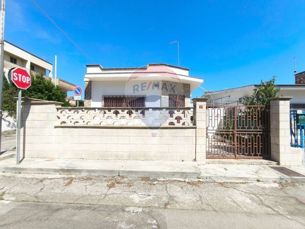 Casa Indipendente Campo di Mare, San Pietro Vernotico, BR Vendita - Foto 2