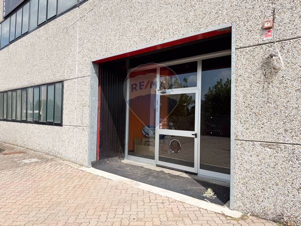 Locale Commerciale Segrate, MI Affitto - Foto 4