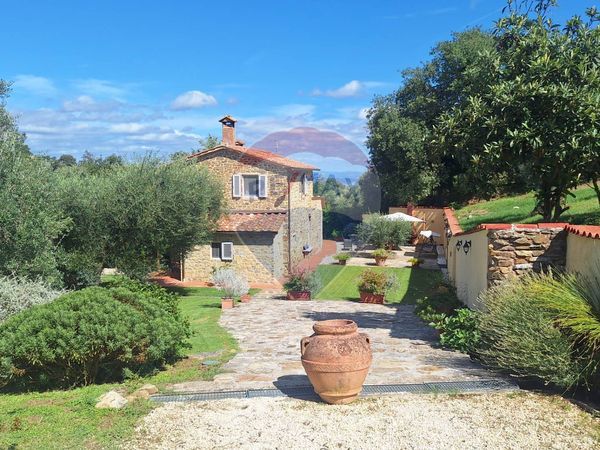 Cascina/Casale Pancole, Scansano, GR Vendita