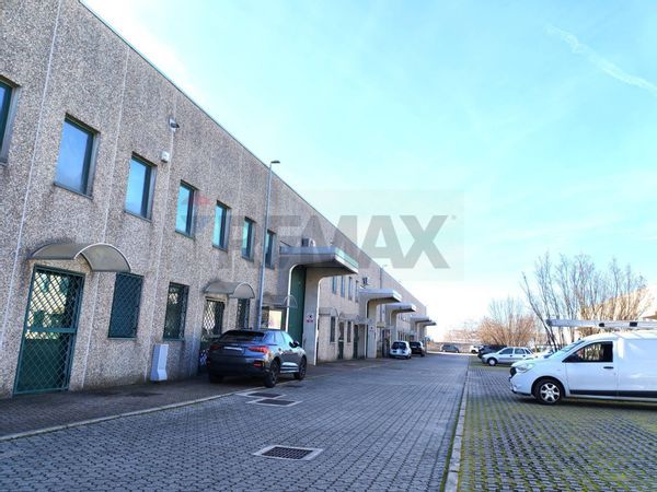 Capannone Industriale Sacconago, Busto Arsizio, VA Affitto - Foto 3