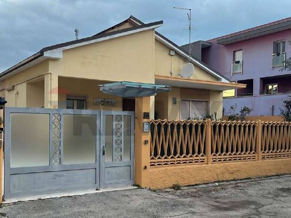 Casa Indipendente San Silvestro, Pescara, PE Vendita