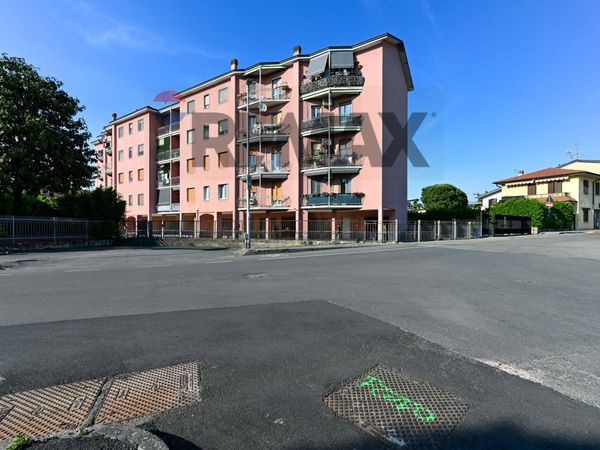 Appartamento Casello, Paullo, MI Vendita