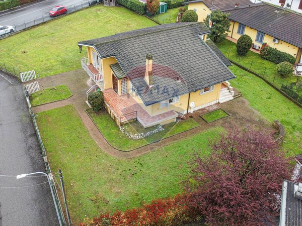 Villa singola Spino d'Adda, CR Vendita