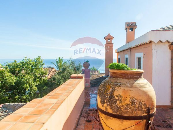 Casa Indipendente Aci Catena, CT Affitto