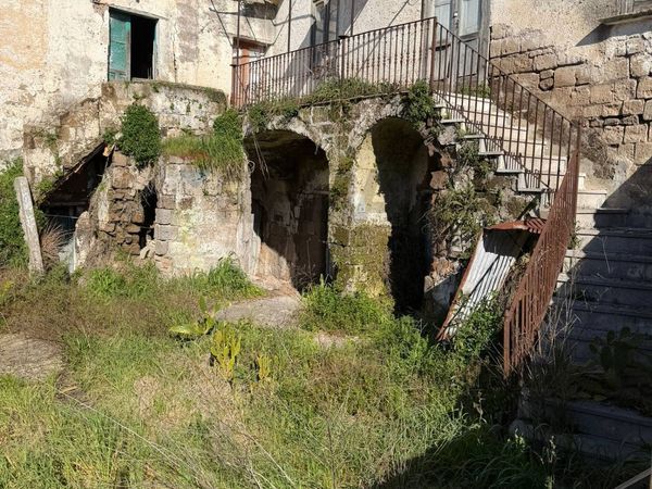 Rustico Sant'Andrea del Pizzone, Francolise, CE Vendita