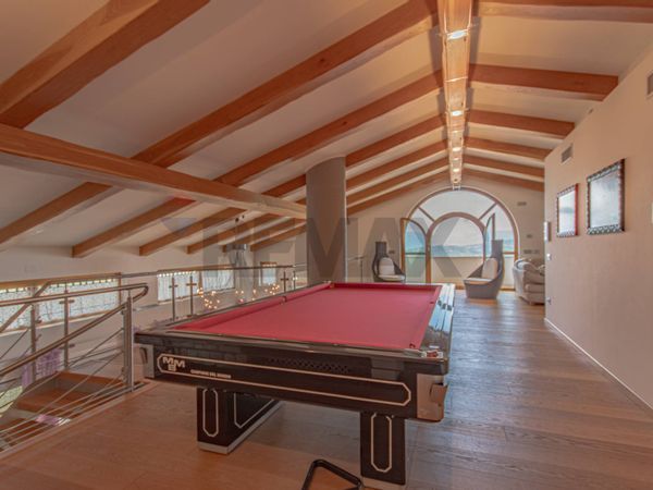 Villa singola Cerisano, CS Vendita