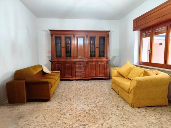 Appartamento Loreto Aprutino, PE Vendita