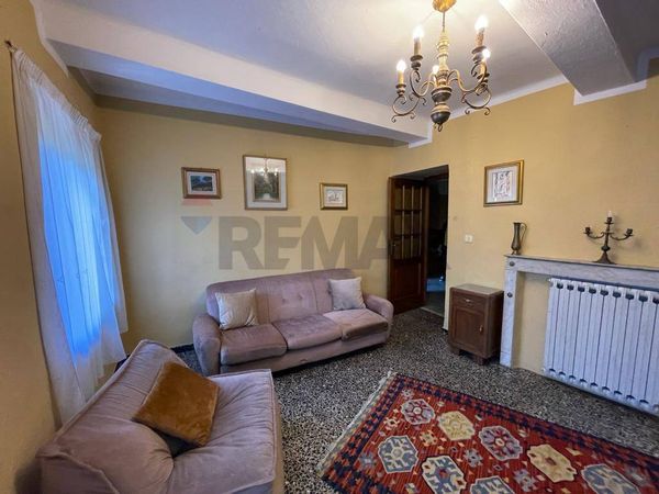 Casa Indipendente Gioviano, Borgo a Mozzano, LU Vendita - Foto 4