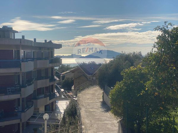 Casa Semindipendente Formia, LT Vendita