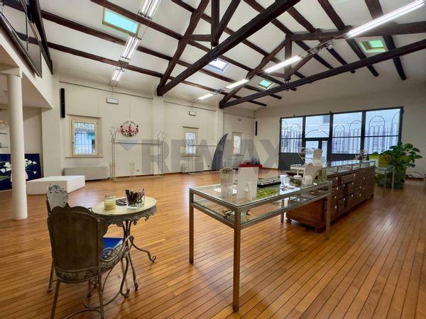 Locale Commerciale Centro storico, Ravenna, RA Vendita - Foto 2