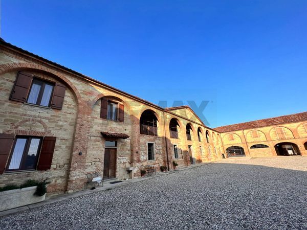 Casa Indipendente Montemagno, AT Vendita