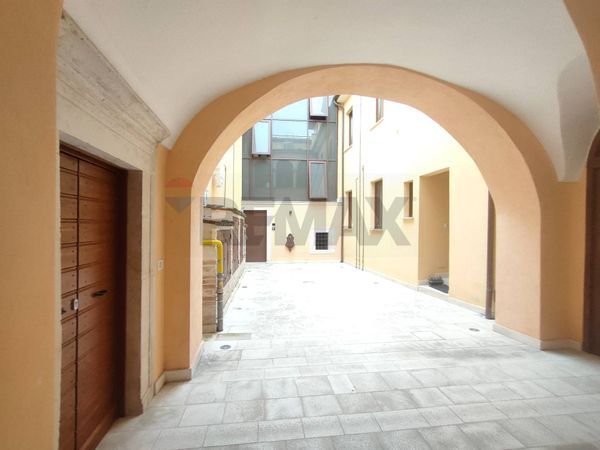 Appartamento Centro storico, L'Aquila, AQ Affitto - Foto 2