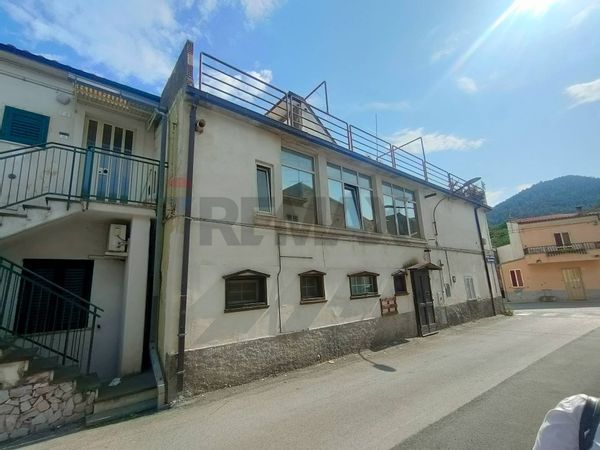 Casa Semindipendente Bussi sul Tirino, PE Vendita