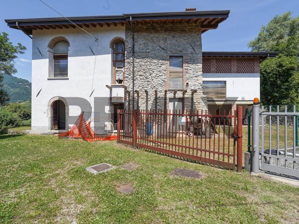 Casa Indipendente Sant'Antonio, Caprino Bergamasco, BG Vendita
