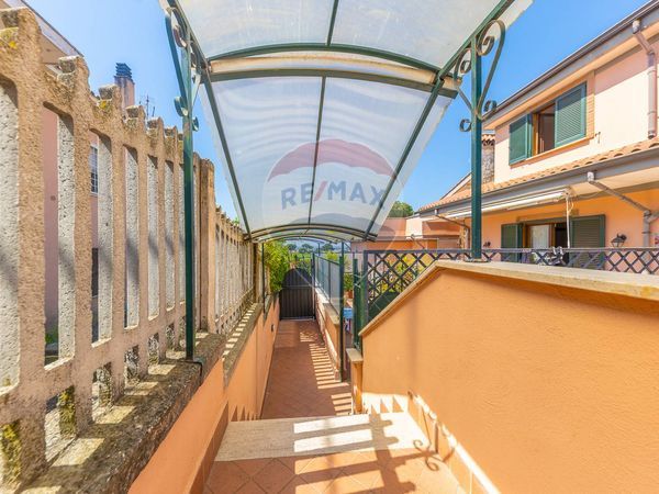 Villa a schiera Marco Simone, Guidonia Montecelio, RM Vendita - Foto 3