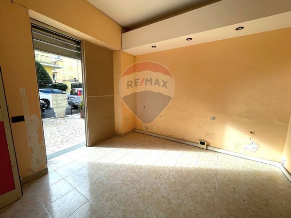 Negozio Appio Pignatelli, Roma, RM Affitto - Foto 3