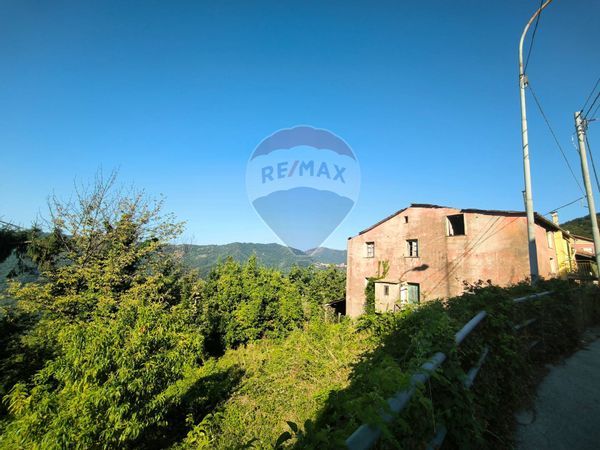 Cascina/Casale Colonia Arnaldi, Uscio, GE Vendita