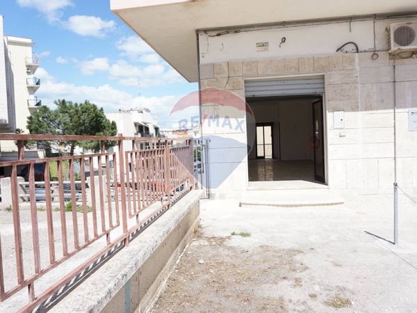 Commerciale Altro Zona Calcetto, Vieste, FG Affitto - Foto 3