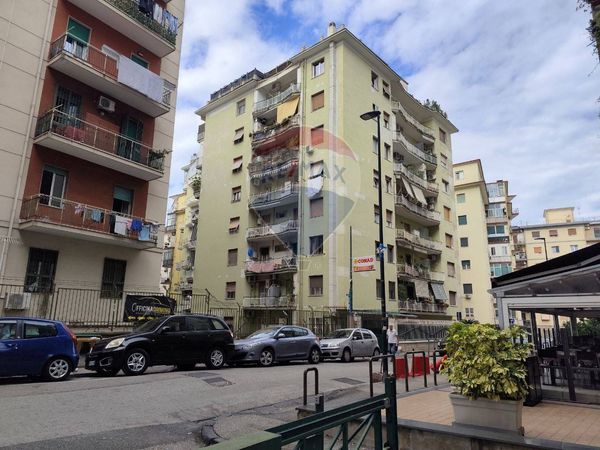 Appartamento Vomero, Napoli, NA Affitto