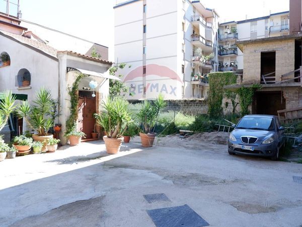 Locale Commerciale Centro, Caserta, CE Affitto - Foto 4