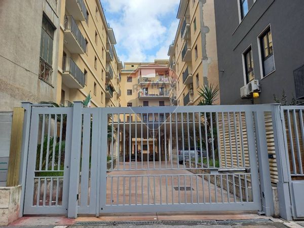 Appartamento Centro, Caserta, CE Vendita