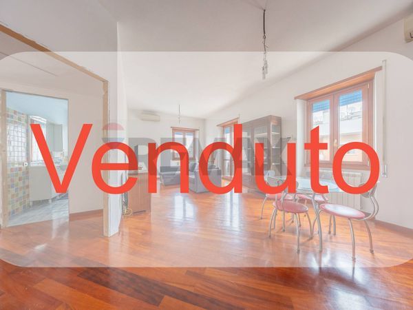 Appartamento Tivoli città, Tivoli, RM Vendita