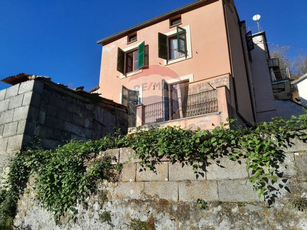 Porzione di casa Cassana, Borghetto di Vara, SP Vendita