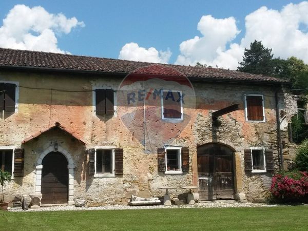 Porzione di villa Mussoi, Belluno, BL Vendita