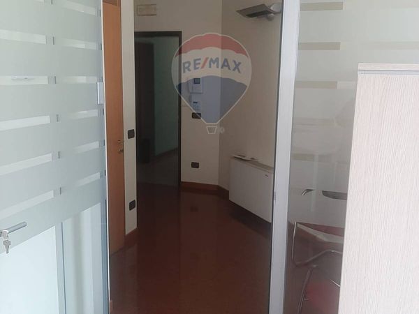 Ufficio Lainate, MI Affitto - Foto 2