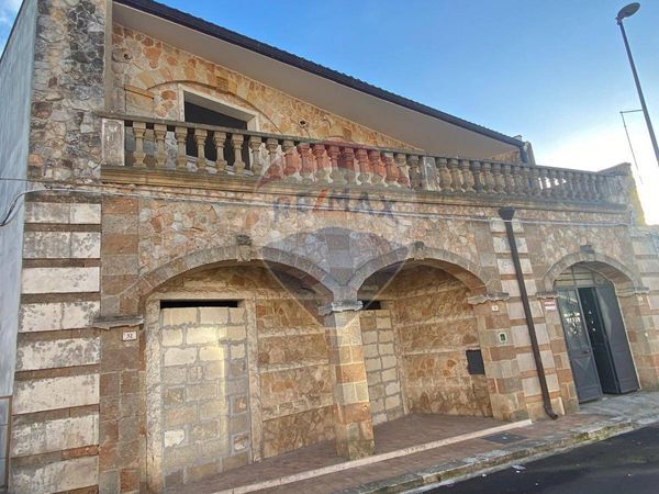 Casa Indipendente Cellino San Marco, BR Vendita