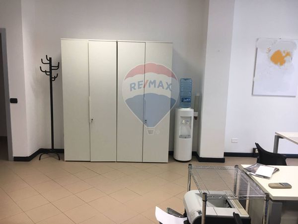 Locale Commerciale Centro storico, Matera, MT Affitto - Foto 4