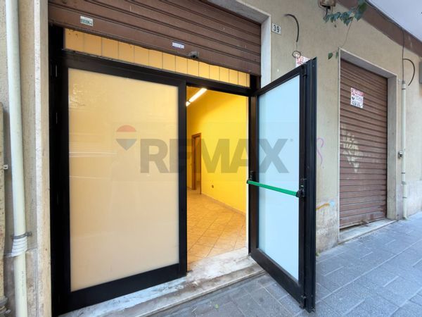 Locale Commerciale PASTENA, Salerno, SA Vendita - Foto 4