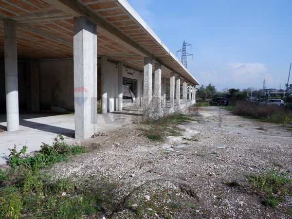 Locale Commerciale Calvi Risorta, CE Vendita - Foto 3