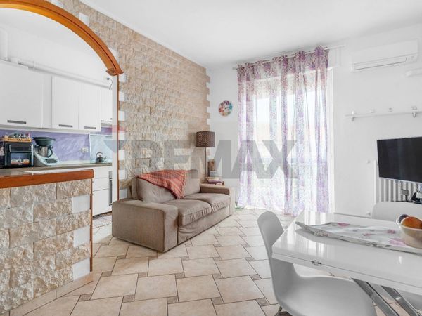 Appartamento Vanzago, MI Vendita